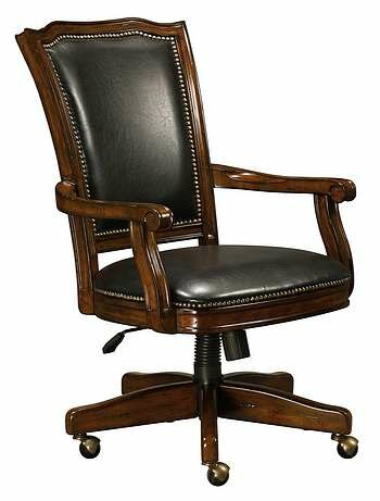 Howard Miller 697-034 Roxbury Club Chair